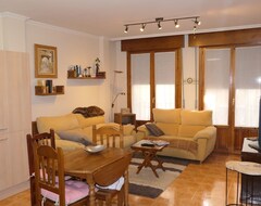 Tüm Ev/Apart Daire The House Of The Gatico. Tourist Apartment Located In Lumbier, Navarra (Lumbier, İspanya)