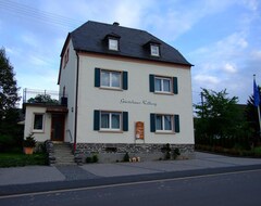 Khách sạn Ferienweingut Boujong (Angelburg, Đức)