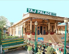 Khách sạn Houseboat Taj Palace (Srinagar, Ấn Độ)