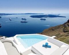 Hotel Aqua Luxury Suites (Imerovigli, Greece)