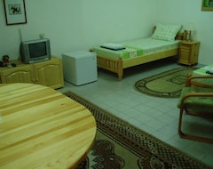 Pansion Plamena Guest Rooms (Kardshali, Bugarska)