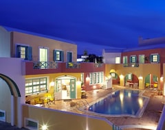 Khách sạn Hotel Nikolas (Karterados, Hy Lạp)