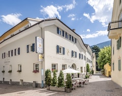 Hotel Goldener Löwe - Anno 1773 (Schlanders, Italien)