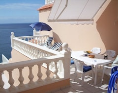 Koko talo/asunto Romantic Retreat With Free Wifi In Prime Position With Stunning Views (Los Gigantes, Espanja)