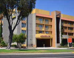 Hotelli Greentree Inn & Suites Los Angeles - Alhambra - Pasadena (Alhambra, Amerikan Yhdysvallat)