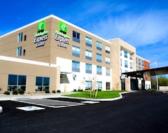 Holiday Inn Express & Suites Oswego, an IHG Hotel (Oswego, EE. UU.)