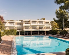 Khách sạn Maeva Clubhotel Saint Raphael (Saint-Raphaël, Pháp)