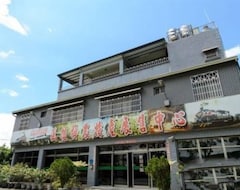Khách sạn Plum Inn 2 (Jiji Township, Taiwan)