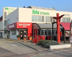 Otel Ibis Styles Crolles Grenoble A41 (Crolles, Fransa)