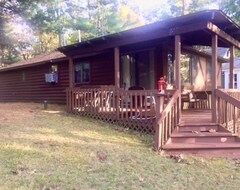 Entire House / Apartment Quiet Rustic Cabin! (Hale, USA)