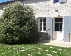 Hotel Cottage Oxalyd 6 Places, Near Rochefort, Ideal With Family Or Friends (Soubise, Francuska)