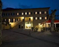 Khách sạn Hotel Lauro (Gravedona, Ý)