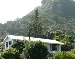 Entire House / Apartment Beautiful House Next To Paparoa National Park (Punakaiki, New Zealand)