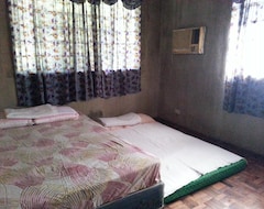 Aparthotel San Fabian Vacation Home (San Fabian, Filipinas)