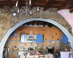 Oda ve Kahvaltı L'Antica Locanda (Iglesias, İtalya)