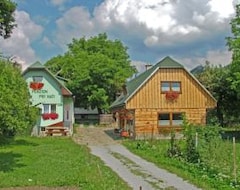 Khách sạn Penzión a Drevenica Pri Hati (Terchová, Slovakia)