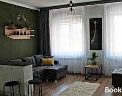 Tüm Ev/Apart Daire Apartamenty W Kamienicy (Poddębice, Polonya)