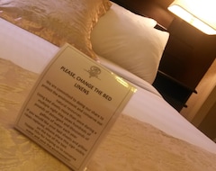 Hotel Divya Sutra Suites on Robson Downtown Vancouver (Vancouver, Canada)
