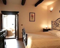 Khách sạn Al Piccolo Borgo Locanda Con Alloggio (Castelnuovo Parano, Ý)