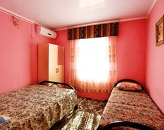 Bed & Breakfast Polina Hotel (Sochi, Rusia)