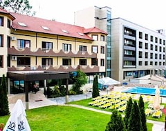 Khách sạn Hotel President (Oradea, Romania)
