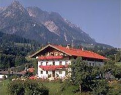 Hotel Pension Daxer (Walchsee, Austrija)