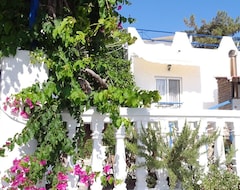 Hotel Paradis Studios (Archangelos, Grecia)