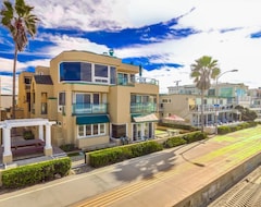 Casa/apartamento entero Relajante Oceanfront getaway- Planta Baja 2 dormitorios y 2 baños con patio privado (San Diego, EE. UU.)