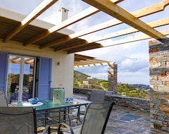 Toàn bộ căn nhà/căn hộ Cycladic Villa with sea view! (Ioulida, Hy Lạp)