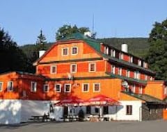 Hotel Alba (Deštné v Orlických Horách, Czech Republic)