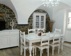 Casa/apartamento entero Estilo provenzal recién renovado en el pueblo de Liguria cerca del mar (Terzorio, Italia)