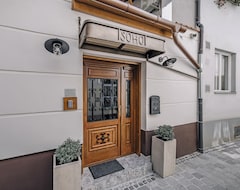 Hotel SoHo Apartmanház (Győr, Hungría)