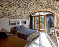 Tüm Ev/Apart Daire 350 Year-Old Sandstone House With A Beautiful View Of The Valley In Unspoilt Nature (Sanilhac, Fransa)