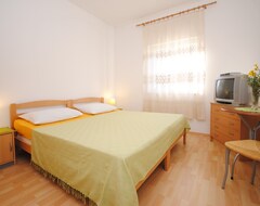 Hotelli Perkovic Apartmani (Kaštela, Kroatia)