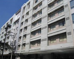 Hotel Mallberry Suites Business (Cagayan de Oro, Philippines)