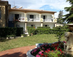 Khách sạn Villino Nel Bosco (Capoliveri, Ý)