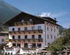 Hotel Lamm (Graun im Vinschgau, Italy)