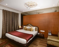 Hotel Radhey Ki Haveli (Jhunjhunu, India)