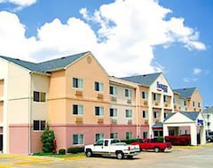 Hotel La Quinta Inn & Suites Fayetteville (Fayetteville, Sjedinjene Američke Države)
