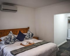 Pensión Santorini Guesthouse (Amanzimtoti, Sudáfrica)