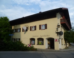 Khách sạn Zur Post (Tuntenhausen, Đức)