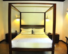 Hotel Roman Lake Ayurveda Resort (Balapitiya, Šri Lanka)