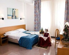 Hotelli Expresshotel (Fasano, Italia)
