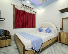Hotel OYO 8972 Raj Guest House (Kolkata, India)