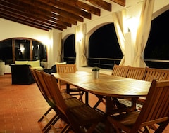 Koko talo/asunto Sea Views With Tranquility (Binibeca, Espanja)