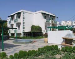 Hotel Liogerma (Adamas, Greece)