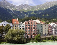 Hotelli Deluxe-zimmer - Hotel Mondschein (Innsbruck, Itävalta)
