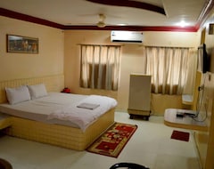 Hotel Center Point (Korba, India)