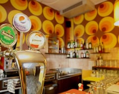 Hotel Sunflower City Student Hostel & Bar (Rimini, Italy)