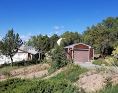 Entire House / Apartment Peaceful Homes In Albuquerque East Mountains (Edgewood, USA)